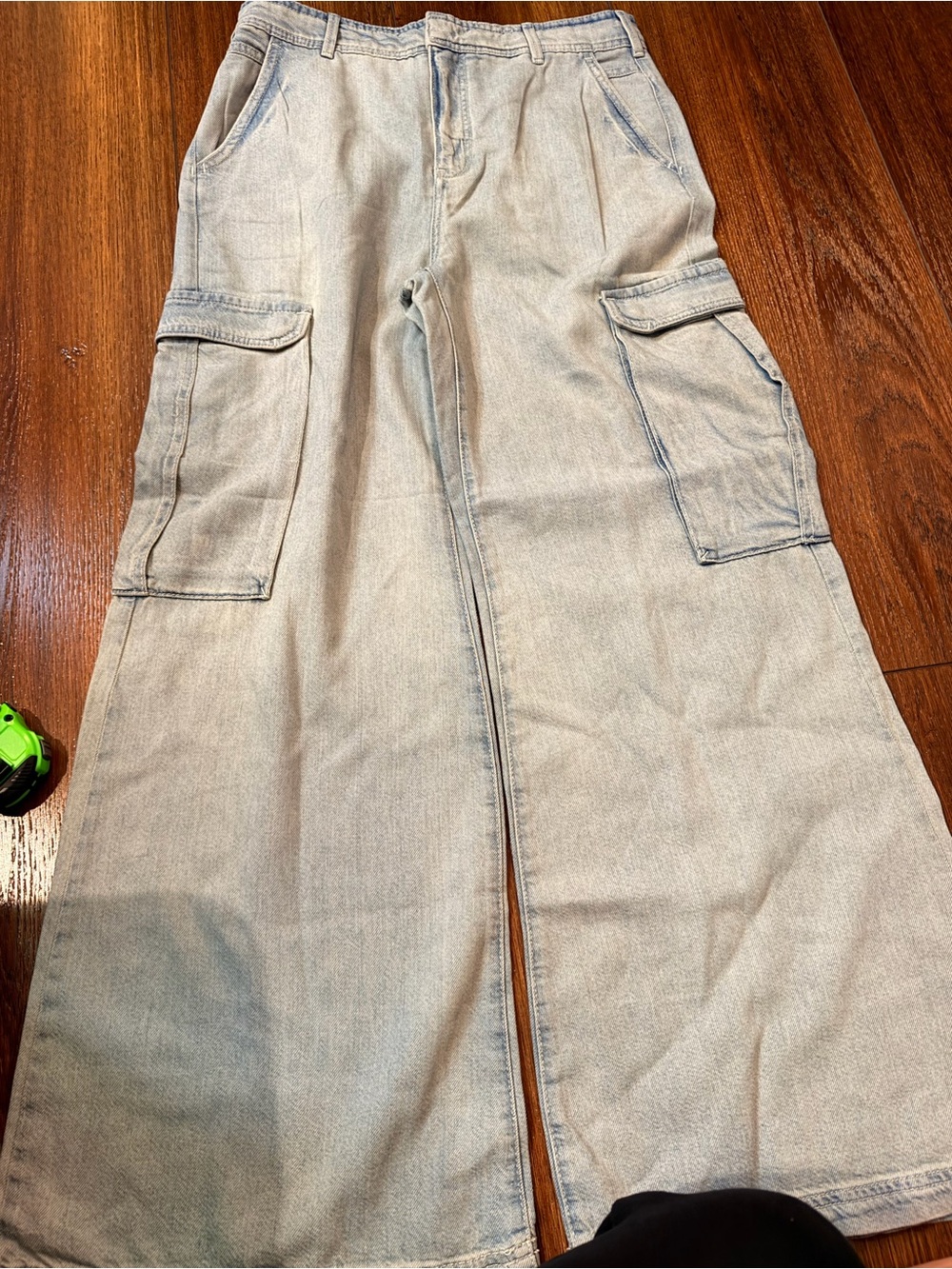Pilcro Wide-Leg Cargo Jeans in Light Wash Denim